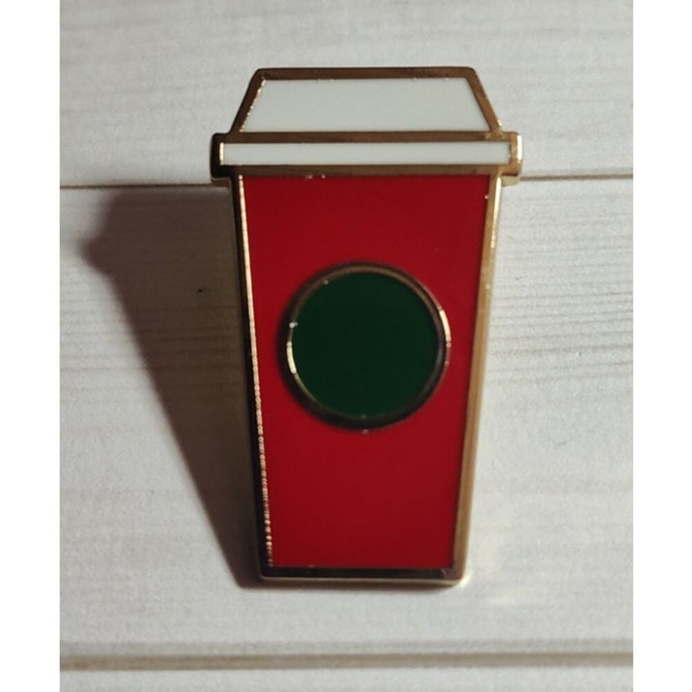 Starbucks Collector Pin Red & Green Circle Christmas Coffee Cup Lapel Hat Badge